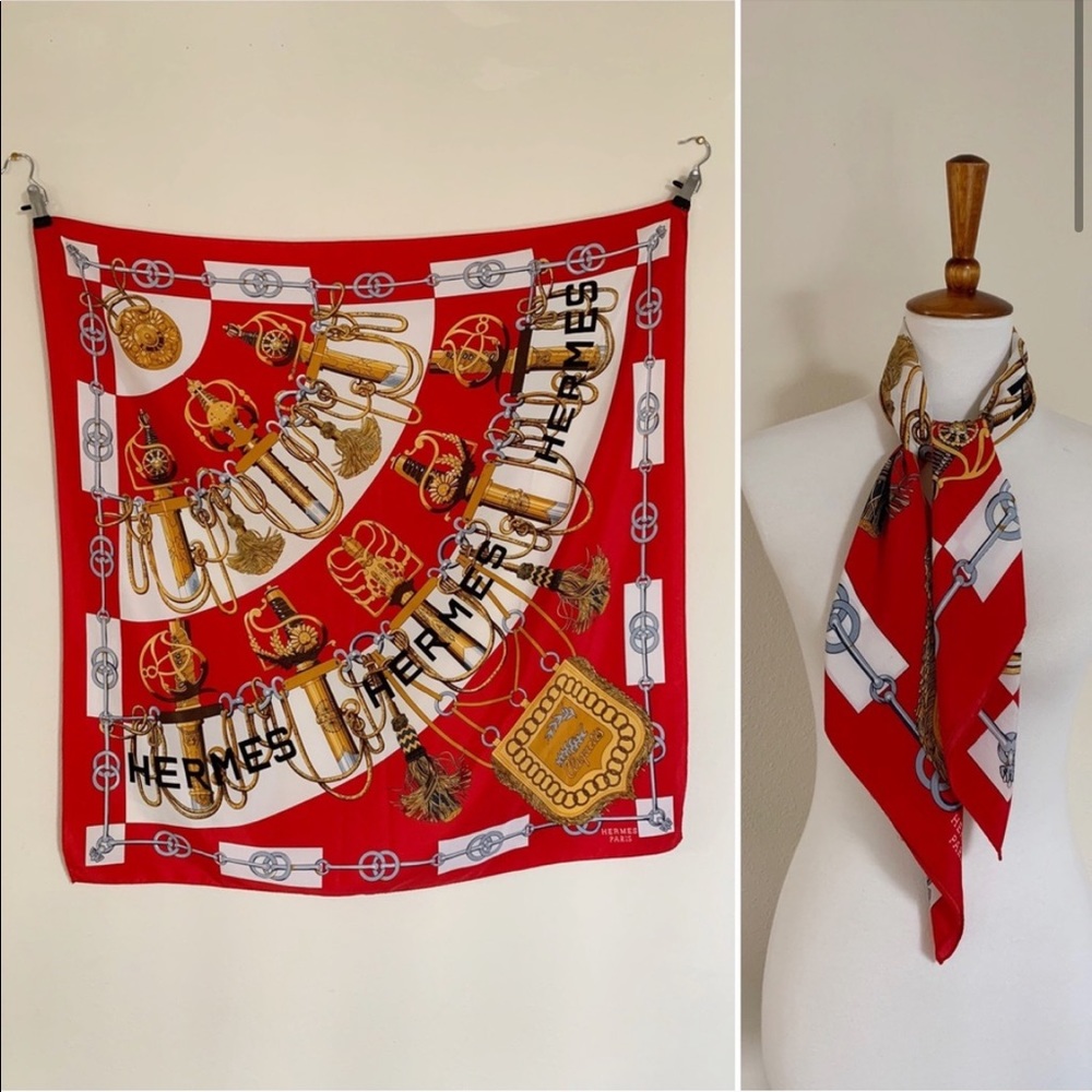 Vintage Cliquetis 34” Oversized Sword Scarf